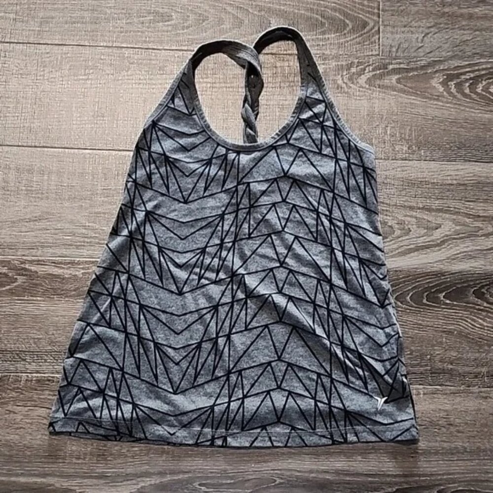 🌴 Old Navy Active braided back Tank Top 🌴